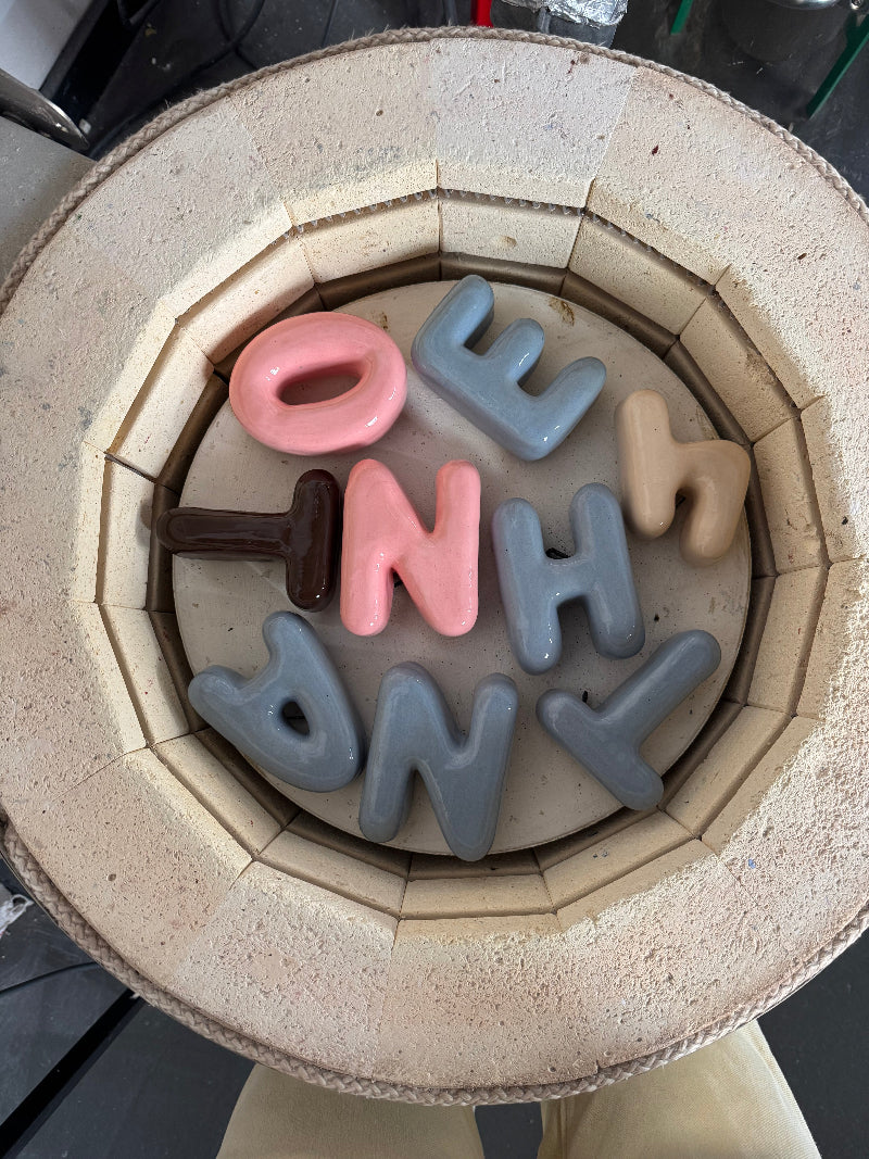 Phrase DREAM BIG - handcrafted ceramic decor