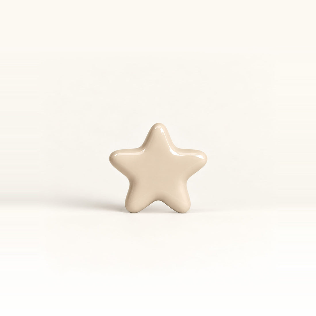 Star 2 – handcrafted ceramic decor in Light beige